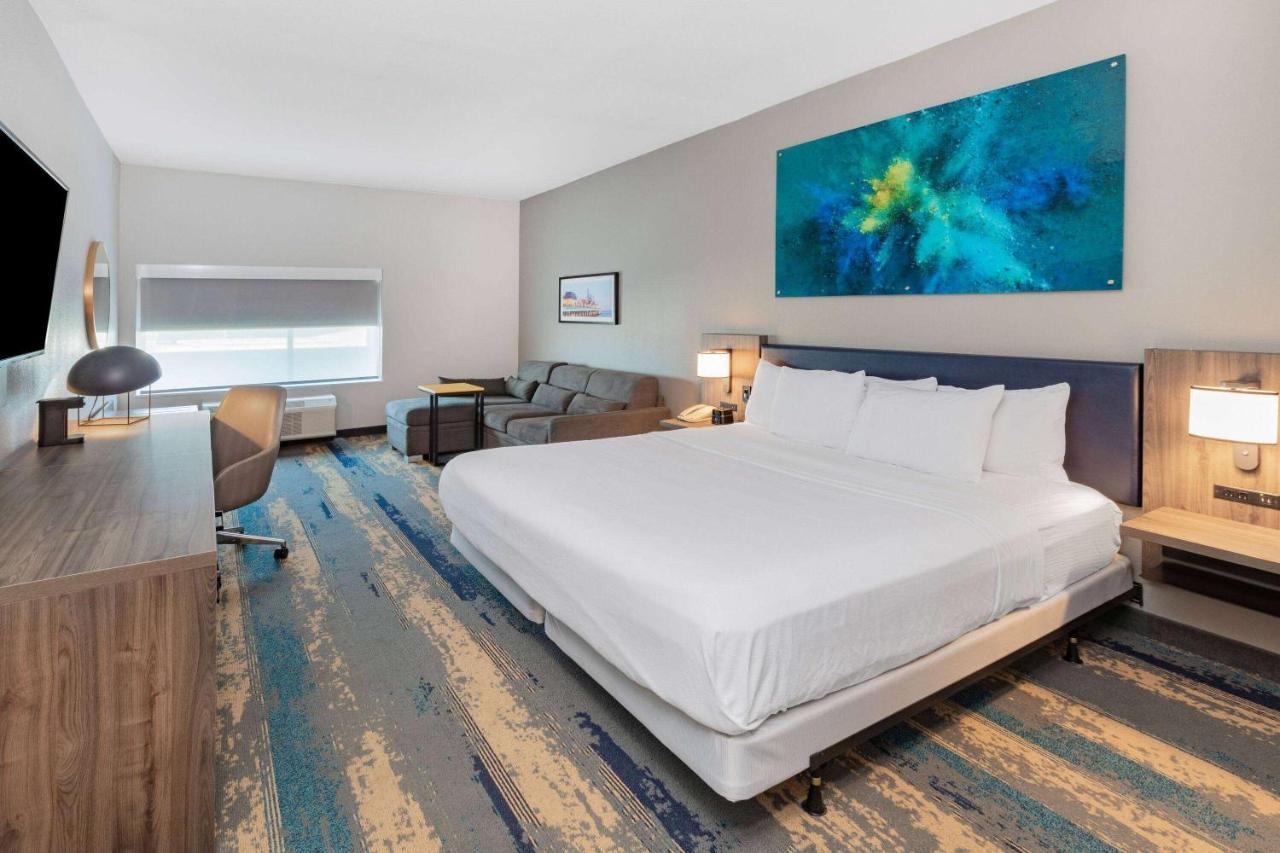 La Quinta Inn & Suites By Wyndham Galveston North At I-45 Eksteriør billede